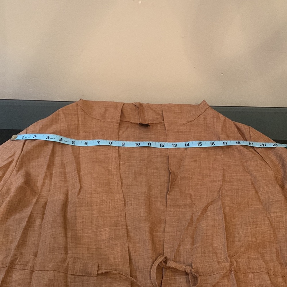 Thin Tie Waist Curve Top - Picture 4 of 6